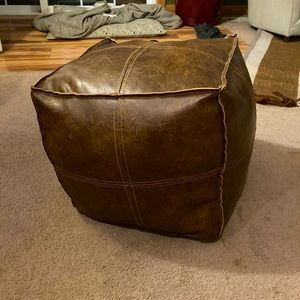 Leather pouf